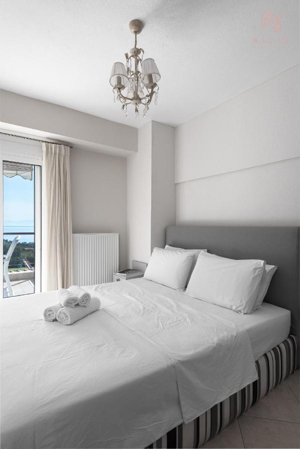 Breathtaking Villa, Nilie Hospitality Mgmt Possidi Exteriör bild
