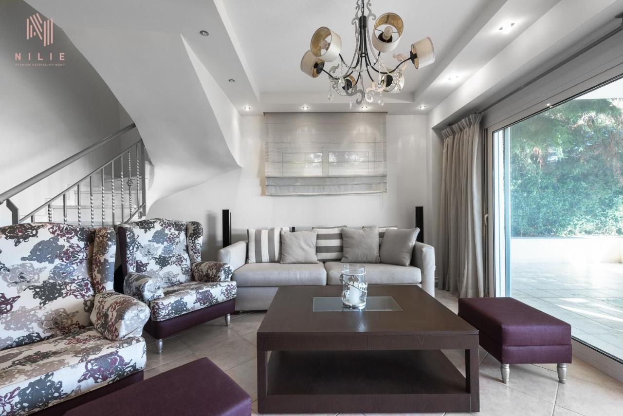 Breathtaking Villa, Nilie Hospitality Mgmt Possidi Exteriör bild